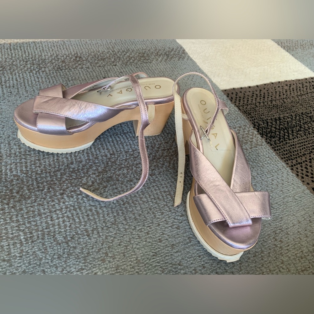 Ouiga Cute rose gold wood heels